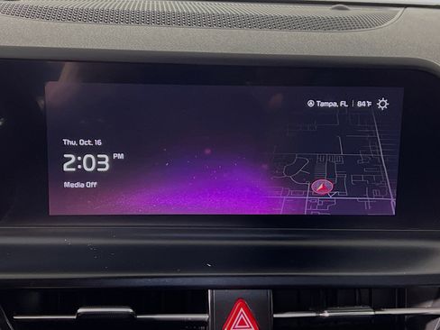 Used 2024 Kia Seltos EX image 27