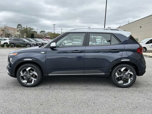 New 2026 Hyundai Venue SEL image 4