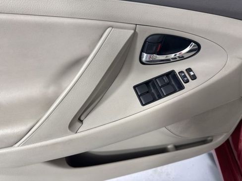 Used 2007 Toyota Camry Hybrid image 19