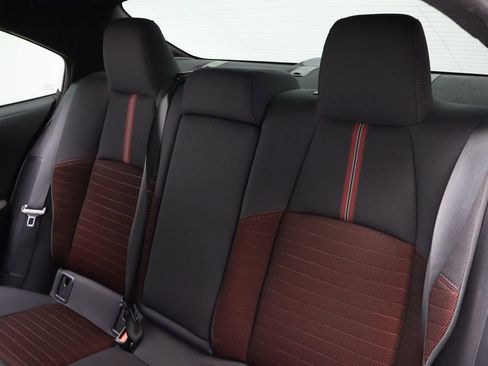 Used 2023 Toyota Corolla SE image 18