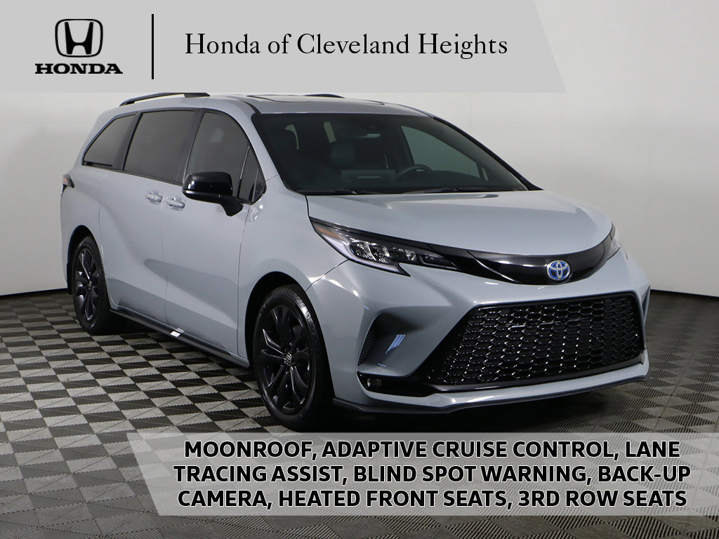 Used 2025 Toyota Sienna XSE FWD 360° Tour