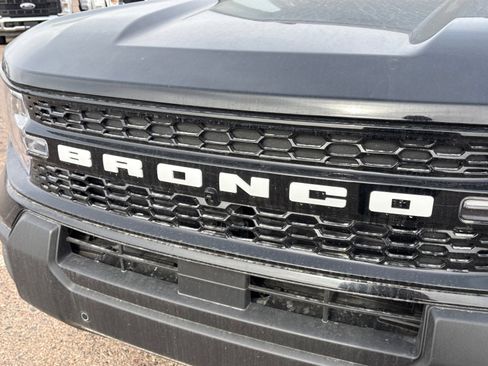 New 2025 Ford Bronco Sport Outer Banks w/ Outer Banks Tech Package+ image 23