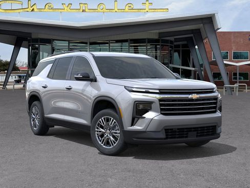 New 2026 Chevrolet Traverse LT w/ Driver Confidence Package image 20