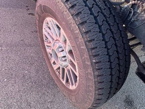 Used 2019 Ford F350 Lariat w/ Lariat Ultimate Package image 4