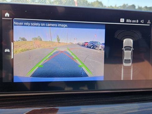 Used 2022 BMW 530i xDrive w/ Convenience Package image 19