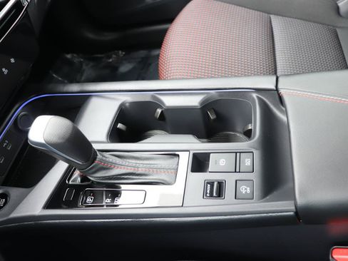 Used 2026 Nissan Sentra SR w/ Floor Mat Package FWD image 36