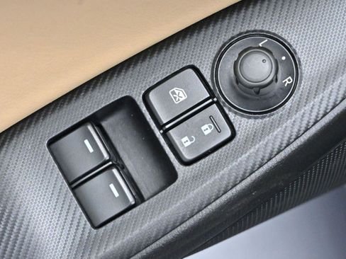 Used 2017 MAZDA MX-5 Miata RF Grand Touring image 11