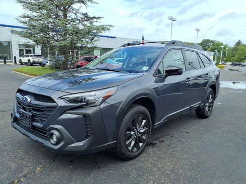 Certified 2025 Subaru Outback Onyx Edition AWD/4WD image 5