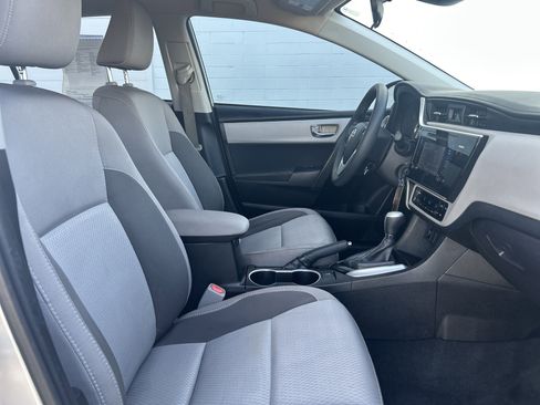 Used 2017 Toyota Corolla LE image 31