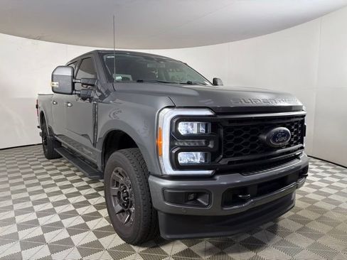 Used 2023 Ford F250 Lariat w/ Lariat Ultimate Package AWD/4WD image 1