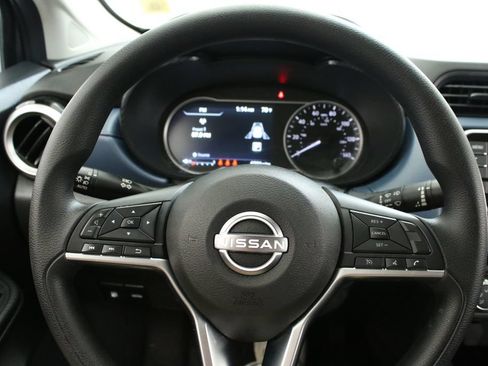 Used 2025 Nissan Versa SV w/ Trunk Package FWD image 13