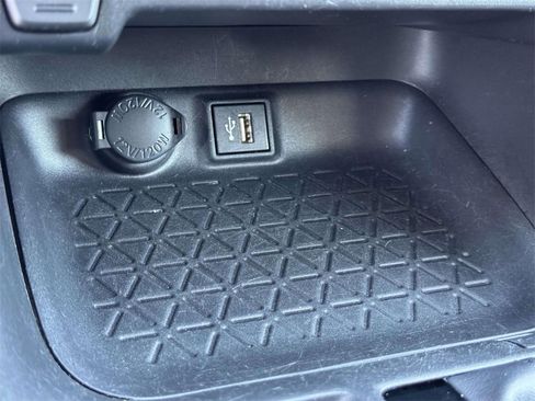 Used 2023 Toyota RAV4 LE image 8