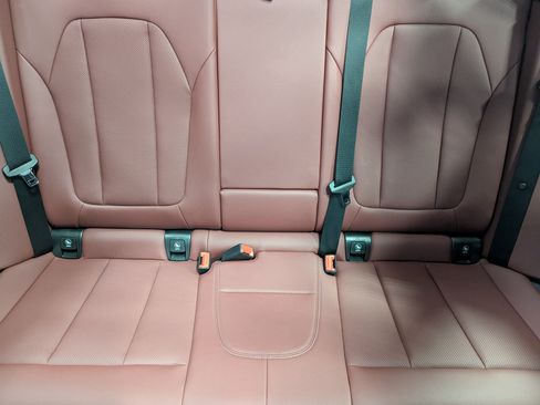 Used 2024 BMW X3 xDrive30i w/ Premium Package w/ZPA image 13