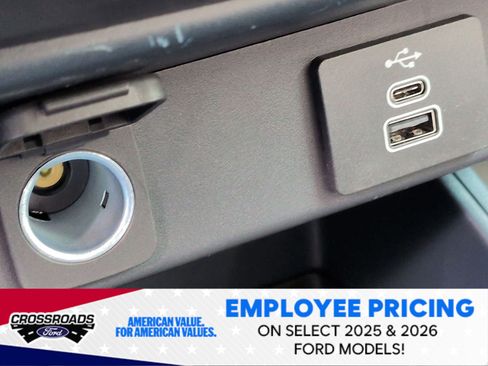 New 2026 Ford Maverick Lariat w/ 4K Tow Package AWD/4WD image 24