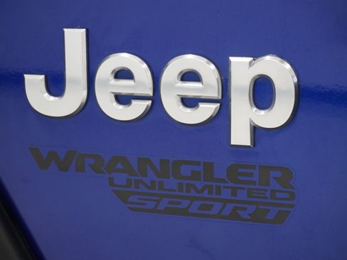 Used 2019 Jeep Wrangler Unlimited Sport S image 6