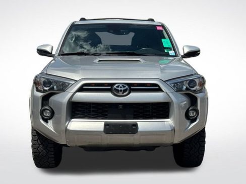 Used 2022 Toyota 4Runner TRD Off-Road Premium AWD/4WD image 10