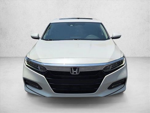 Used 2018 Honda Accord EX image 2