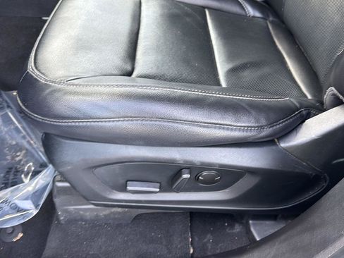 Used 2022 Ford Explorer Limited image 27