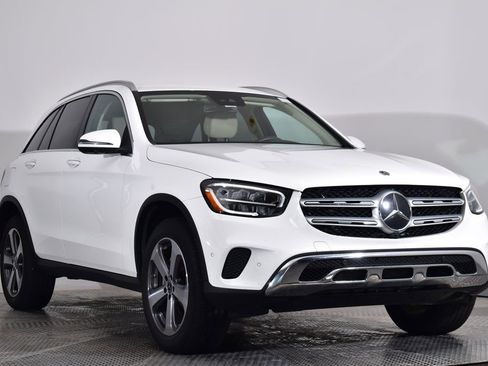 Certified 2022 Mercedes-Benz GLC 300 4MATIC image 7
