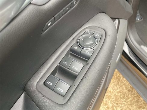 Used 2024 Cadillac XT5 Premium Luxury image 22