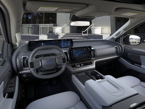 New 2026 Ford Expedition Max Platinum w/ Platinum Ultimate Package AWD/4WD image 9