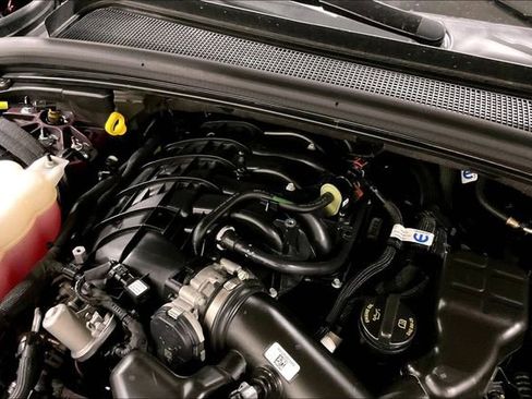 Used 2024 Jeep Grand Cherokee L Summit AWD/4WD image 37