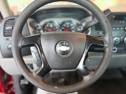 Used 2013 Chevrolet Silverado 3500 W/T image 27