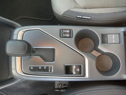 Used 2024 Subaru Crosstrek 2.0i Premium image 18