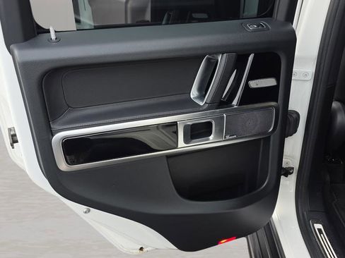 Used 2019 Mercedes-Benz G 550 image 13