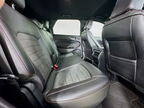 Used 2021 Ford Edge ST-Line FWD image 33
