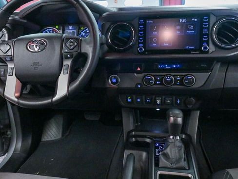 Used 2021 Toyota Tacoma TRD Sport w/ Technology Package RWD image 22