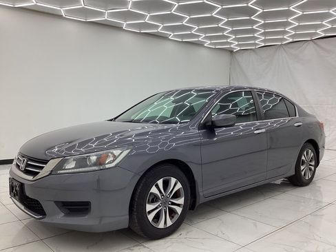 Used 2013 Honda Accord LX image 6