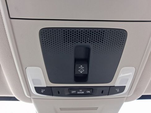 Used 2023 Honda CR-V EX-L image 30