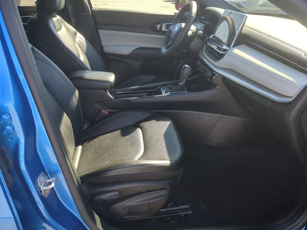 Certified 2025 Jeep Compass Limited AWD/4WD image 29