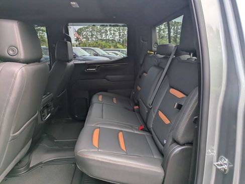 Used 2026 GMC Sierra 1500 AT4 w/ AT4 Premium Package AWD/4WD image 8