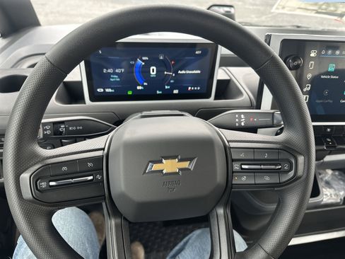 New 2025 Chevrolet Brightdrop 600 image 7