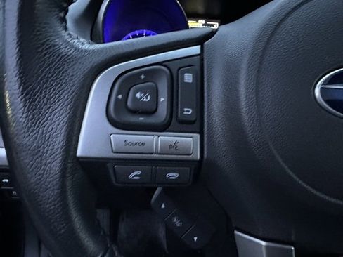 Used 2017 Subaru Legacy 2.5i Limited image 15