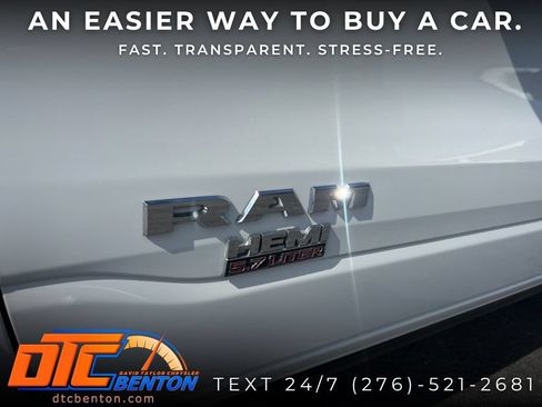 Used 2022 RAM 1500 Laramie AWD/4WD image 36