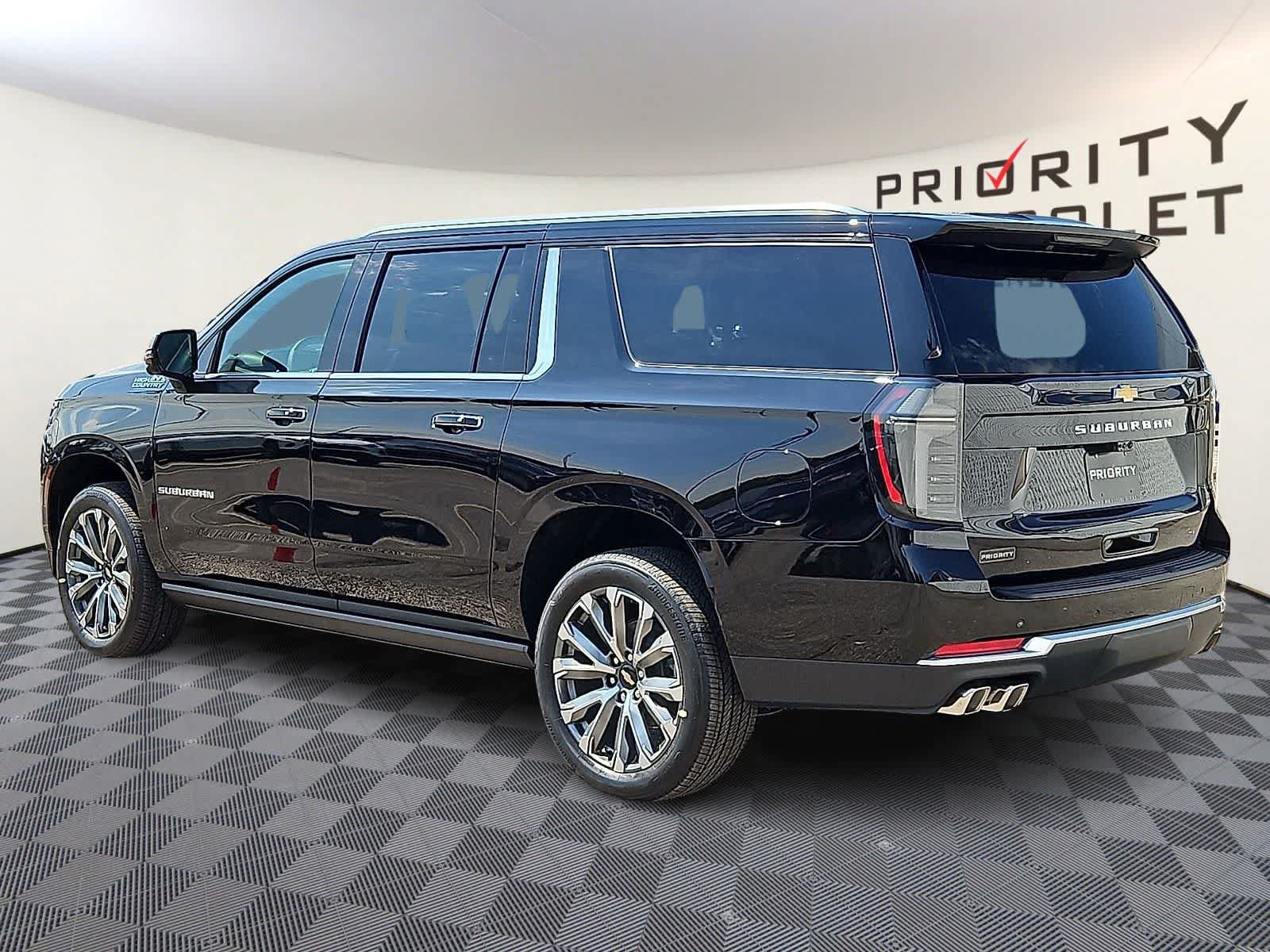 New 2026 Chevrolet Suburban High Country AWD/4WD image 6