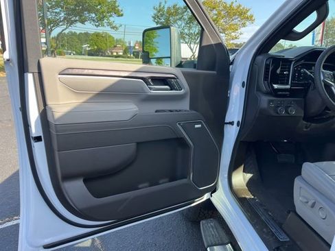 New 2026 Chevrolet Silverado 2500 LTZ w/ Z71 Chrome Sport Edition AWD/4WD image 4