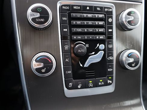 Used 2015 Volvo V60 T5 Premier FWD image 34