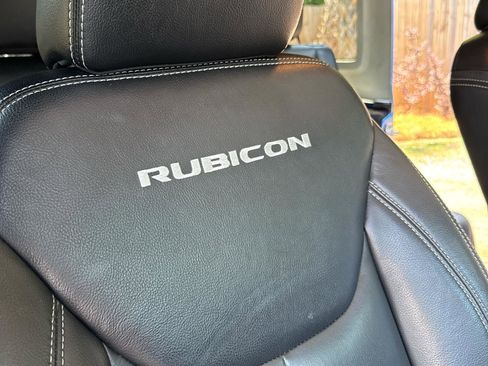 Used 2016 Jeep Wrangler Unlimited Rubicon AWD/4WD image 20