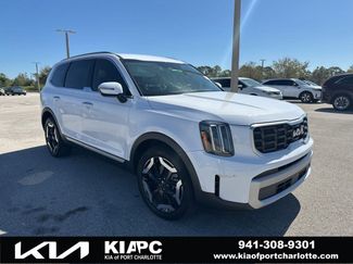 Used 2023 Kia Telluride S video 1