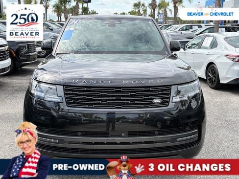 Used 2024 Land Rover Range Rover SE AWD/4WD image 3