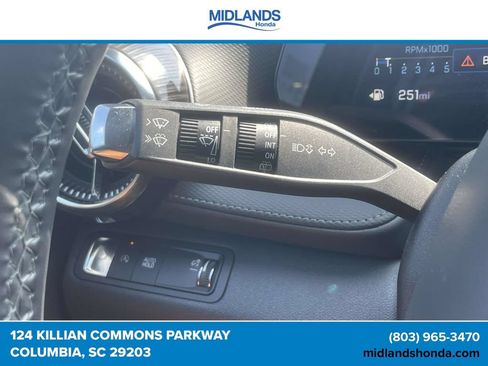 Used 2025 Chevrolet Equinox LT FWD image 22