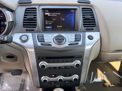 Used 2012 Nissan Murano SL w/ Navigation Pkg AWD/4WD image 16