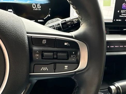 Used 2023 Kia Sportage SX FWD image 22