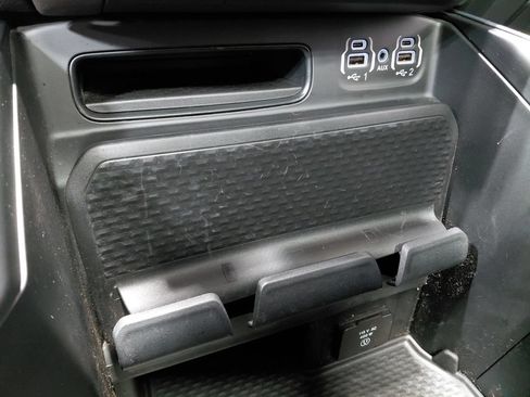 Used 2023 RAM 1500 Big Horn AWD/4WD image 34