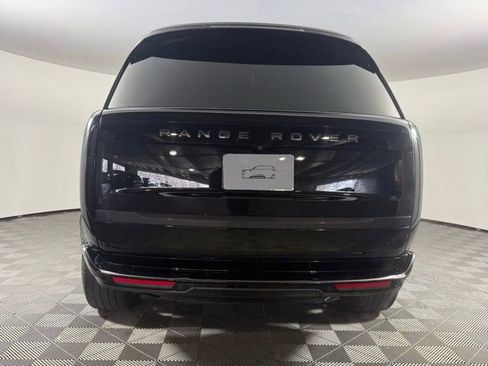 Used 2025 Land Rover Range Rover Long Wheelbase SE image 7