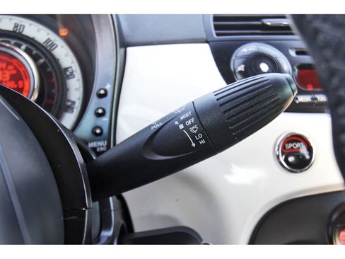 Used 2012 FIAT 500 Lounge w/ Convenience Group image 22